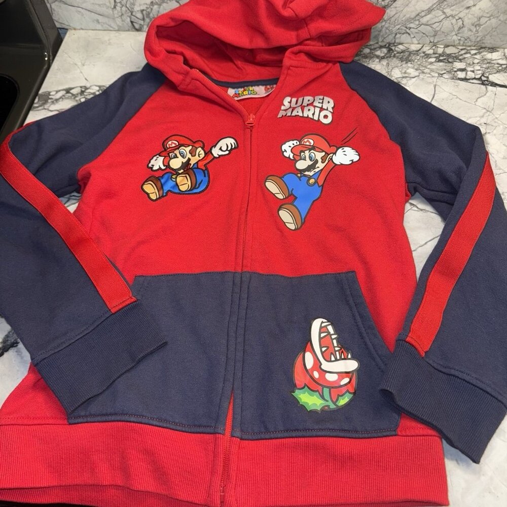 Super Mario Boys 10/12 Zip Hoodie Red